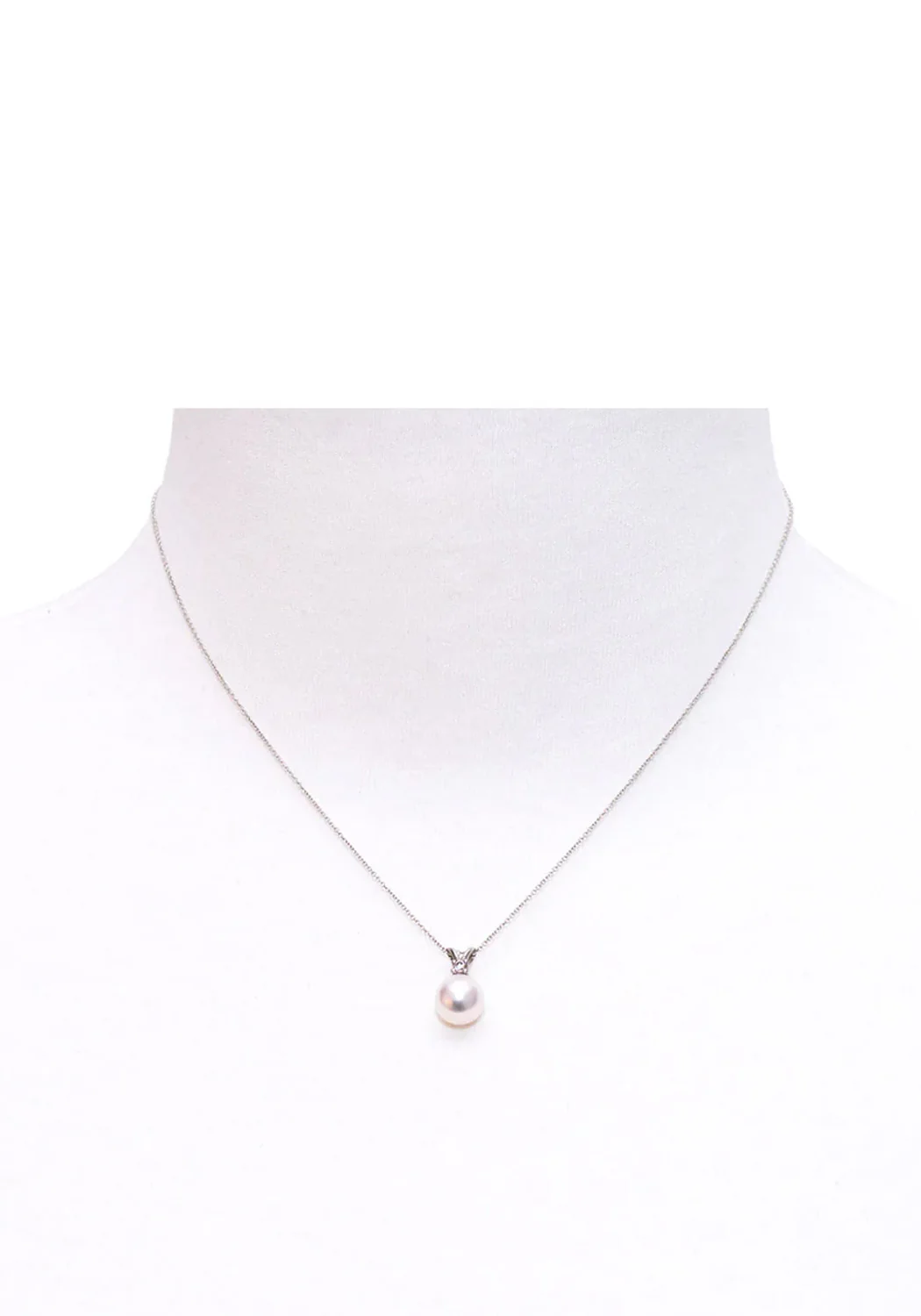 Oster Collection Solitaire 8 mm White Pearl Pendant Necklace - Image 3