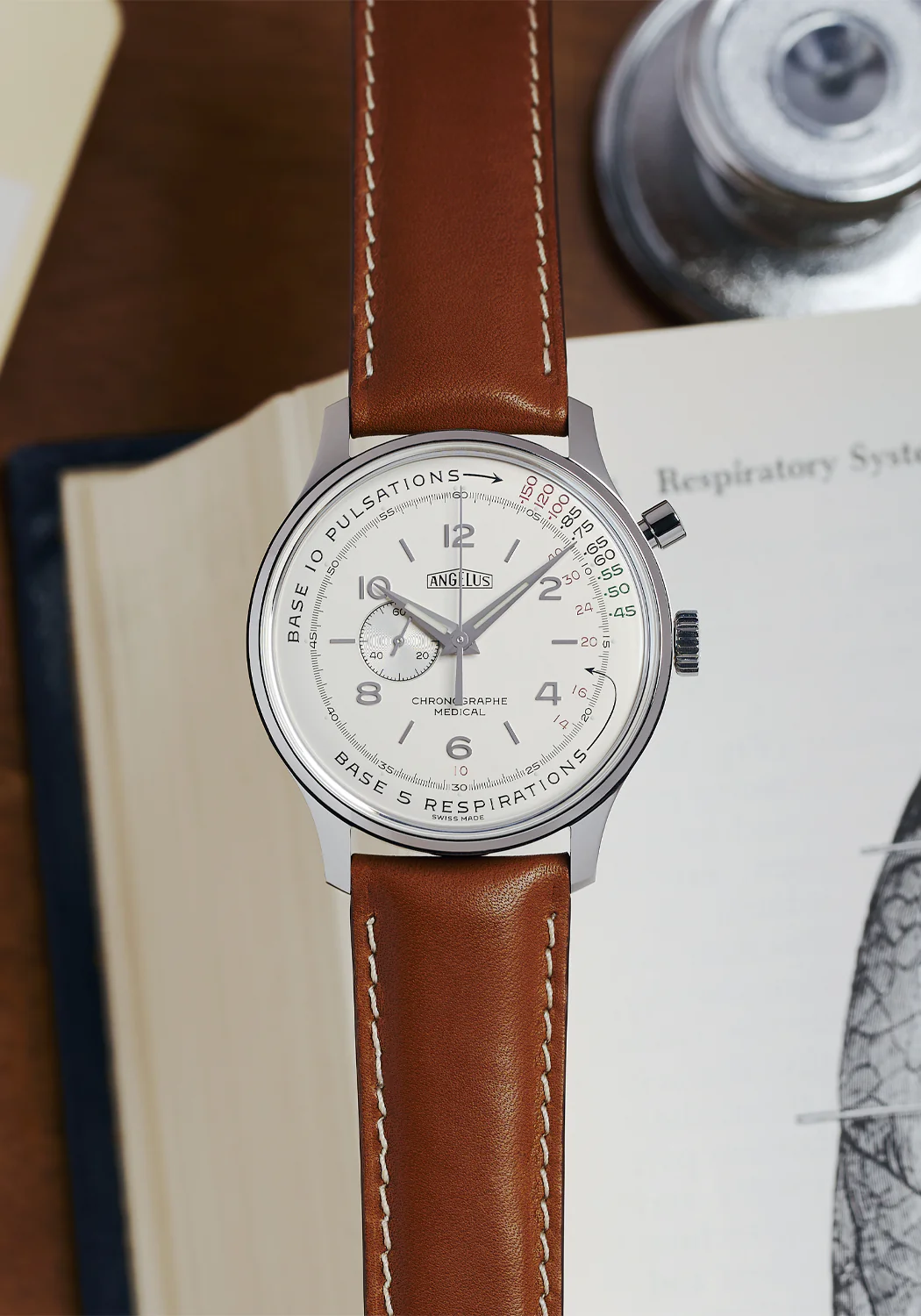 Angelus Chronographe Médical x Massena LAB | LE99 - Image 4