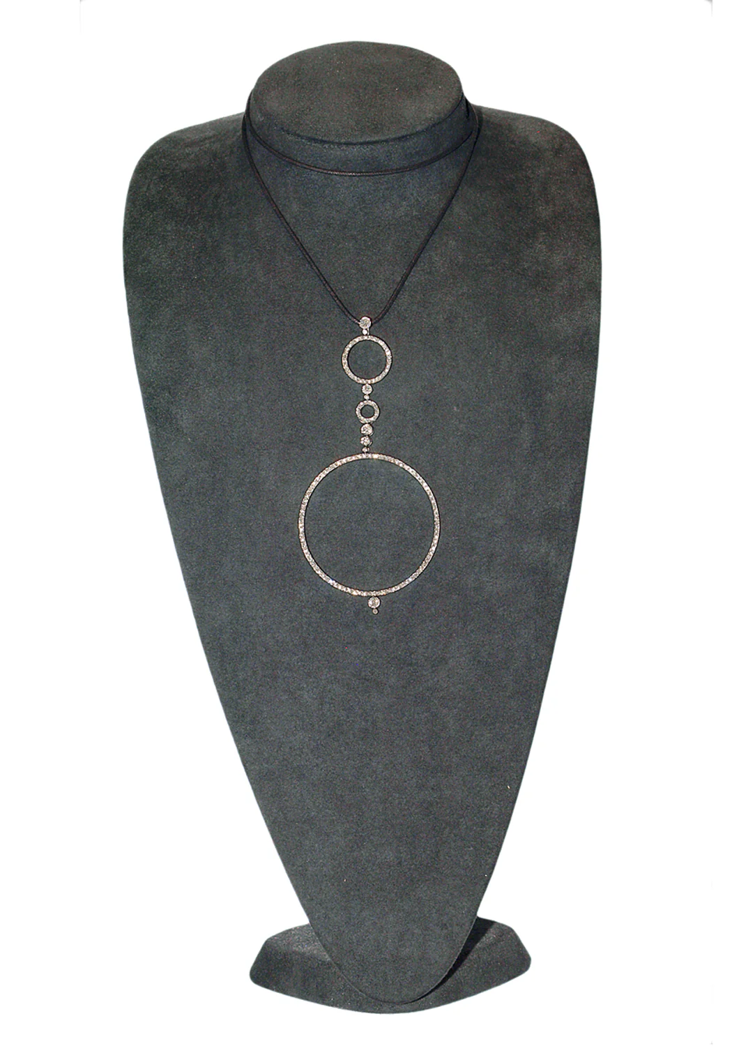 Antonini Alaska 18K White Gold Diamond Circle Pendant - Image 4
