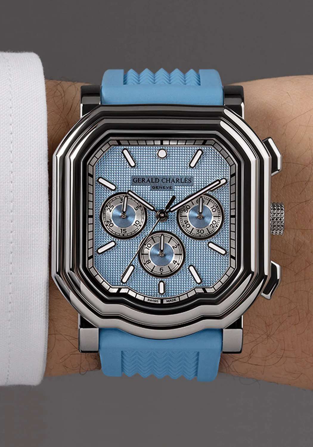 Gerald Charles Maestro 3.0 Chronograph Clou de Paris Ice Blue - Image 3