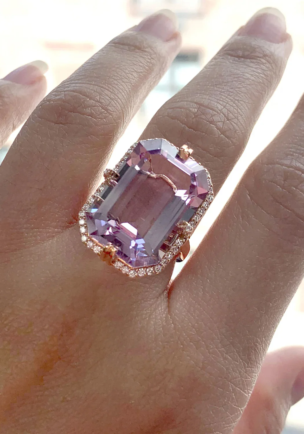 Goshwara Gossip 18KRG Diamond & Emerald Cut Lavender Amethyst Ring - Image 2