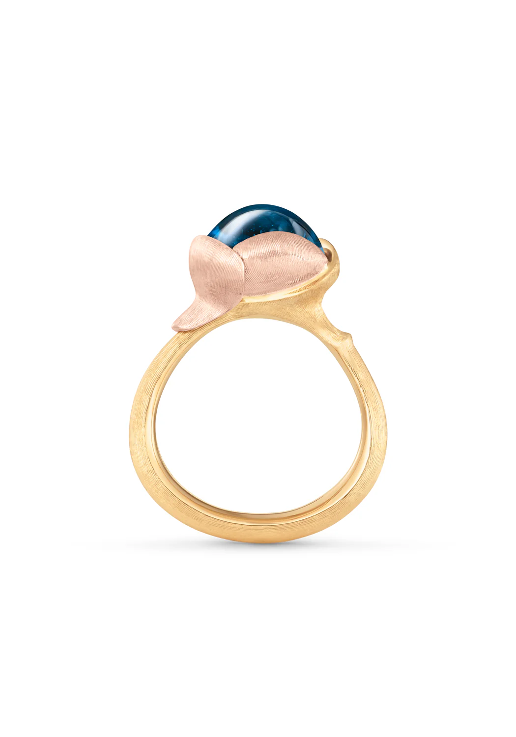 Ole Lynggaard Lotus 2 London Blue Topaz Ring - Image 3
