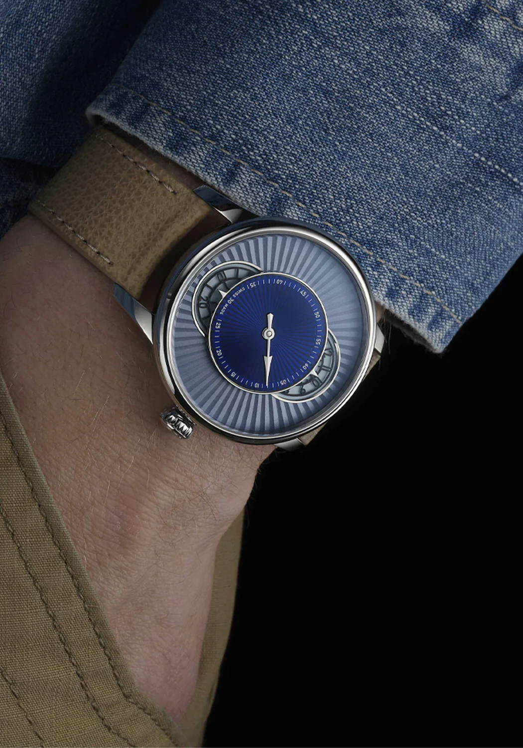 Louis Erard Le Régulateur Espirit Flinqué Blue | LE99 | Pre-order Delivery May - Image 2
