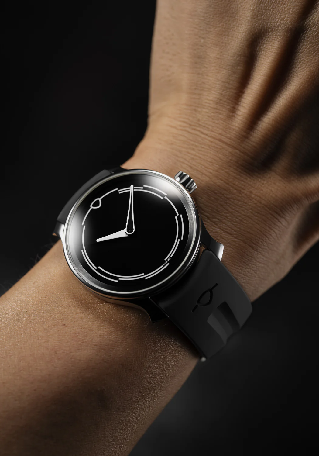 MING 37.02 Minimalist - Image 2