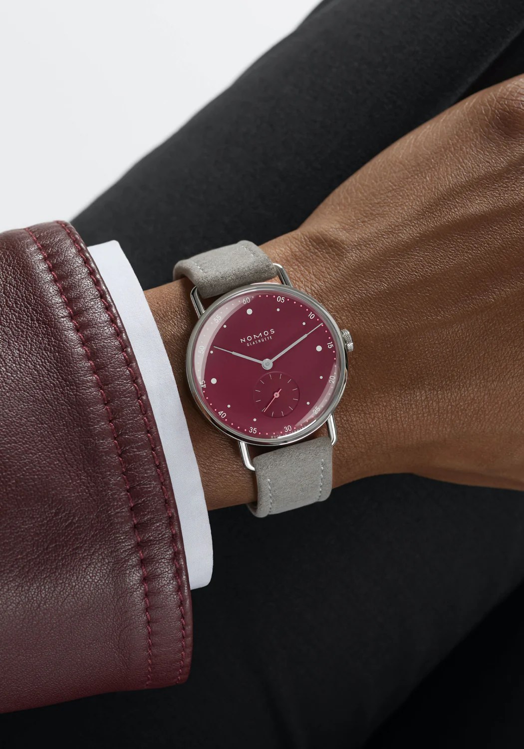NOMOS Metro 33 Muted Red | Ref. 1123 - Image 3