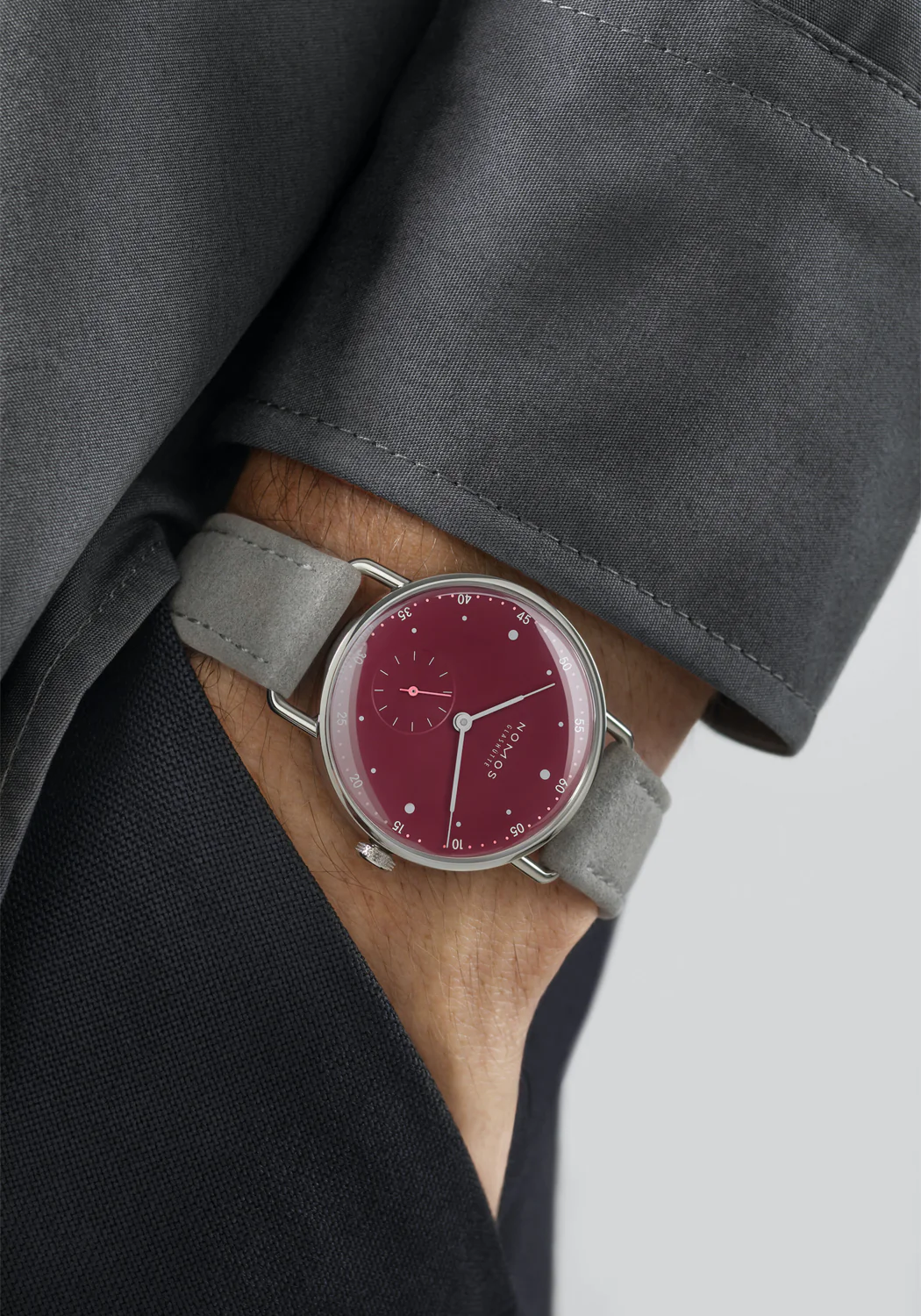 NOMOS Metro 33 Muted Red | Ref. 1123 - Image 4