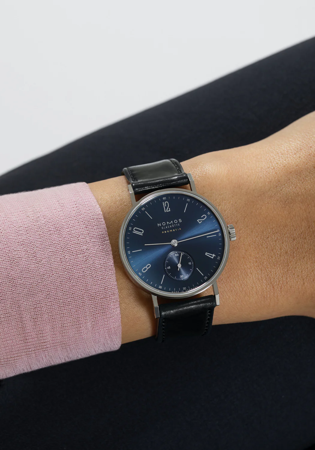 NOMOS Tangente Neomatik Blue Gold 35mm | Ref. 191 - Image 3