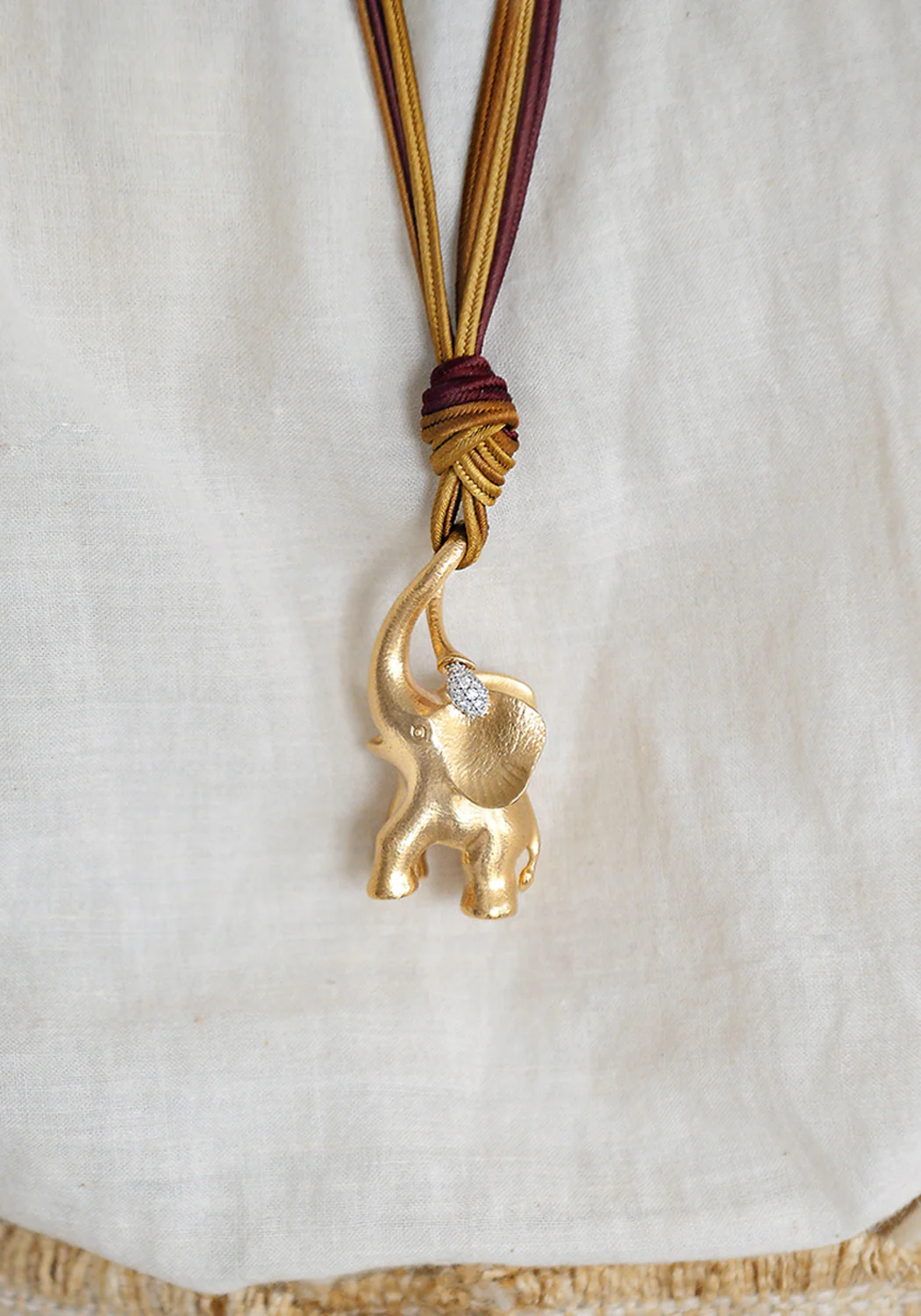 Ole Lynggaard 18KYG Circus Diamond Elephant Charm | 40mm - Image 3