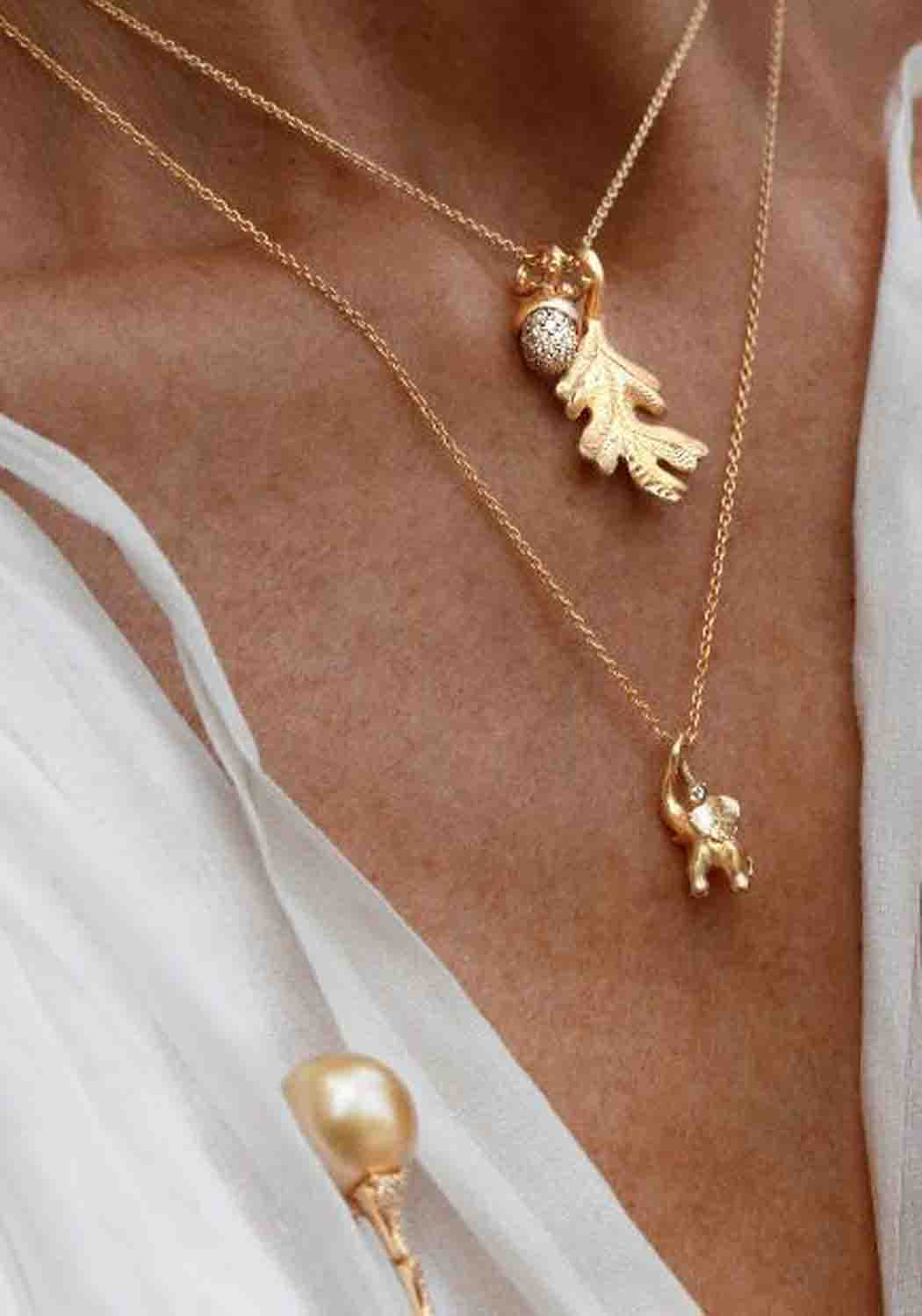 Ole Lynggaard Forest 18KYG Pavé Diamond Acorn Pendant | Small - Image 2