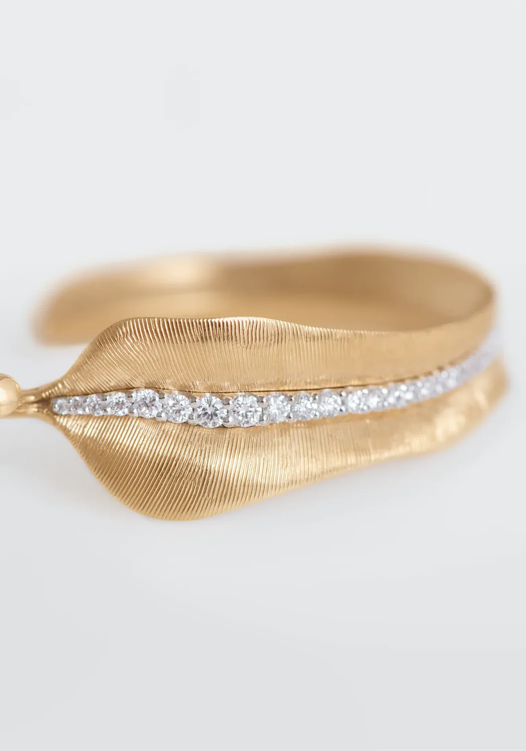 Ole Lynggaard Leaves 18KYG Creol Diamond Leaf Hoop Earrings | Large - Image 2