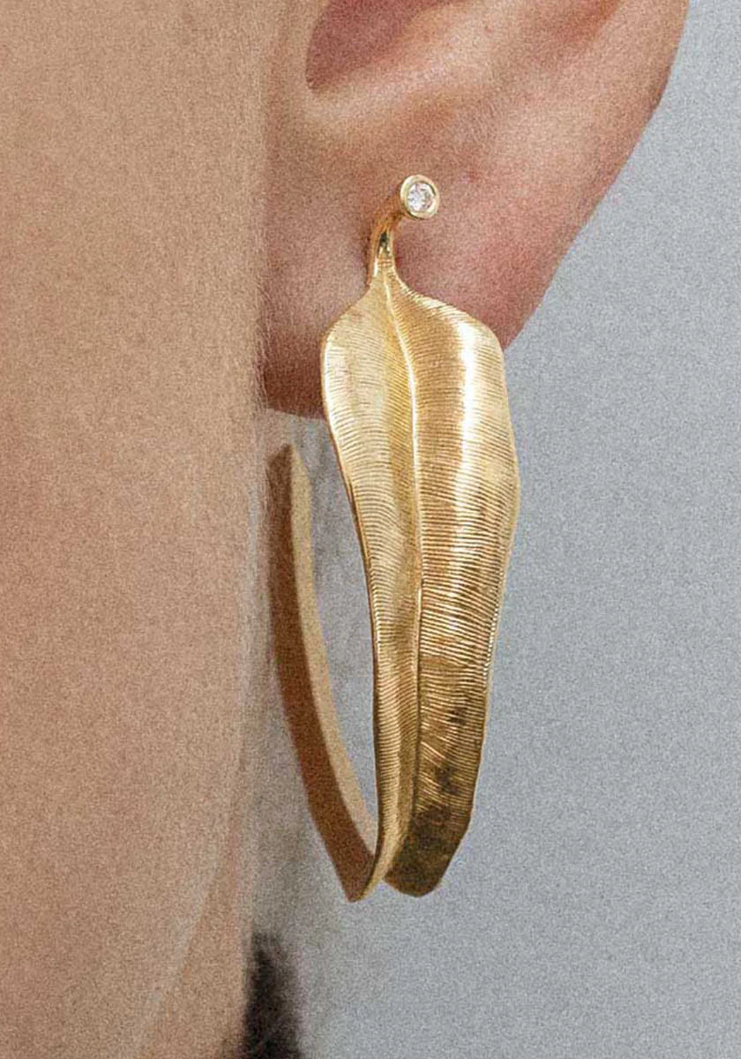 Ole Lynggaard Leaves 18KYG Creol Leaf Hoop Earrings - Image 3