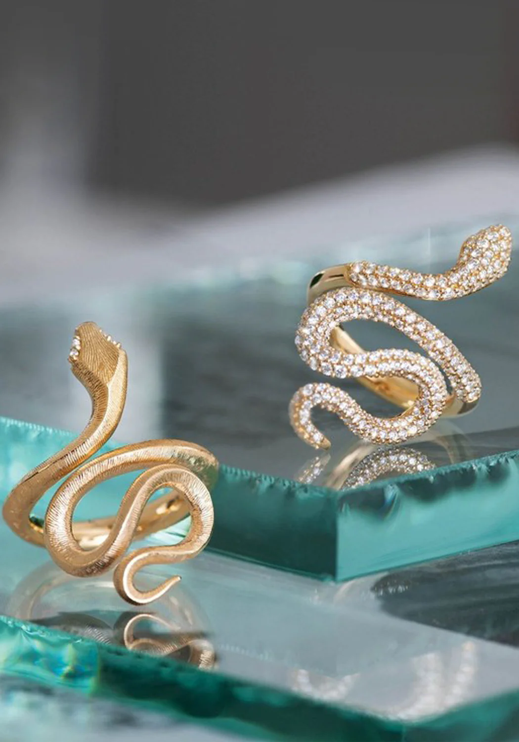 Ole Lynggaard Snakes 18KYG Pave Diamond Snake Ring | Medium - Image 2