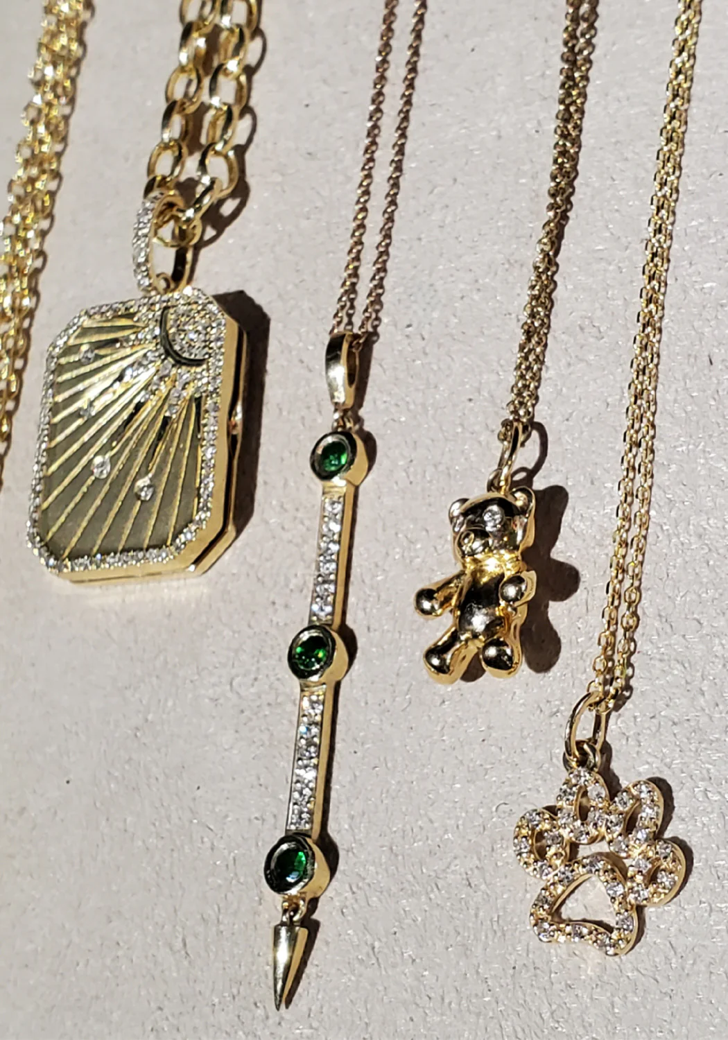 Oster Collection 14KYG Diamond & Green Tsavorite Bar Pendant Necklace | 16" - Image 3