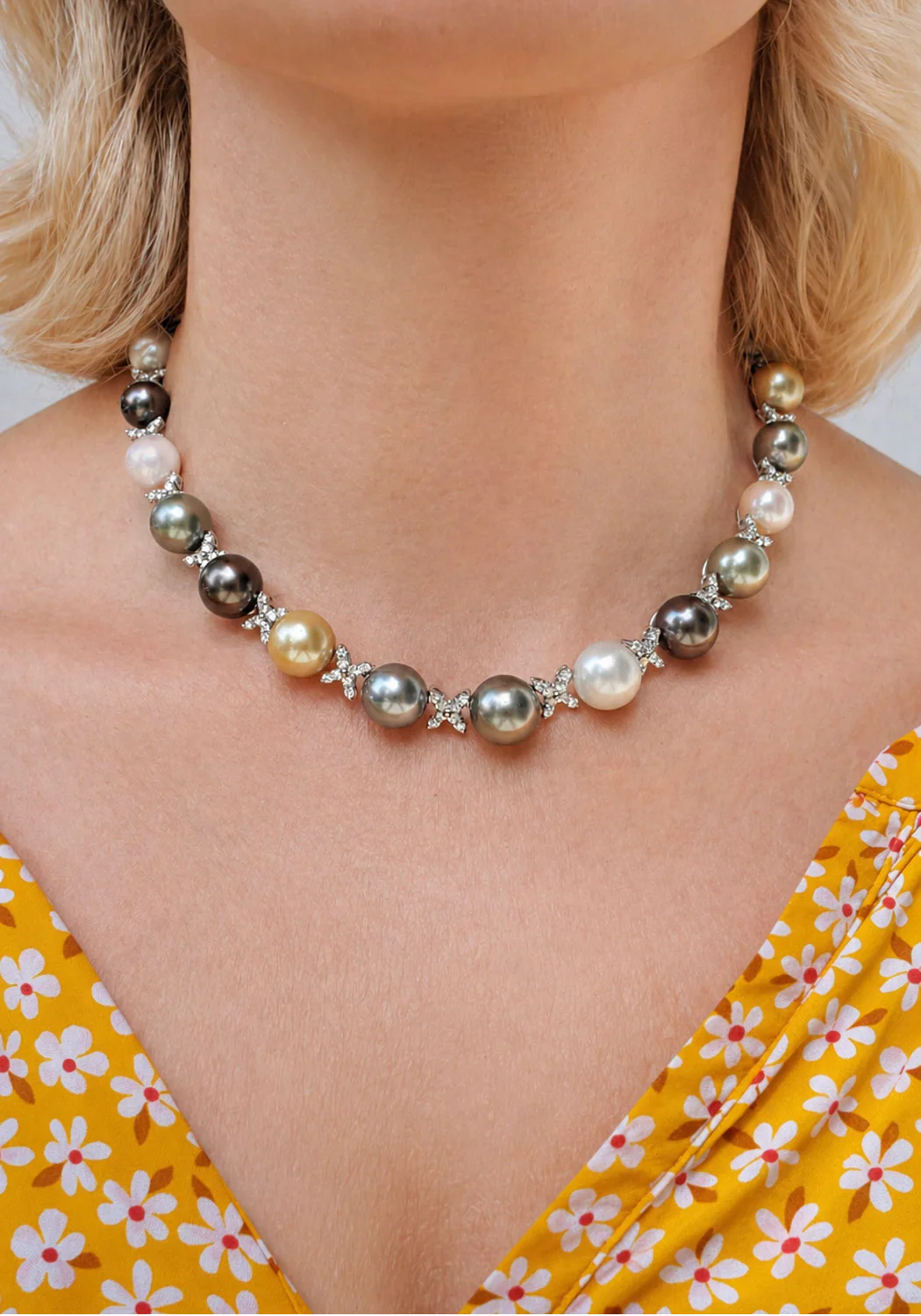 Oster Collection XOXO 18KWG Multi-Colored Pearl Choker | 18" - Image 2