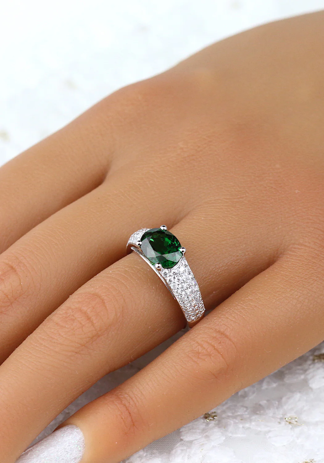 Parade Design 18K White Gold Diamond & Oval Tsavorite Ring - Image 3