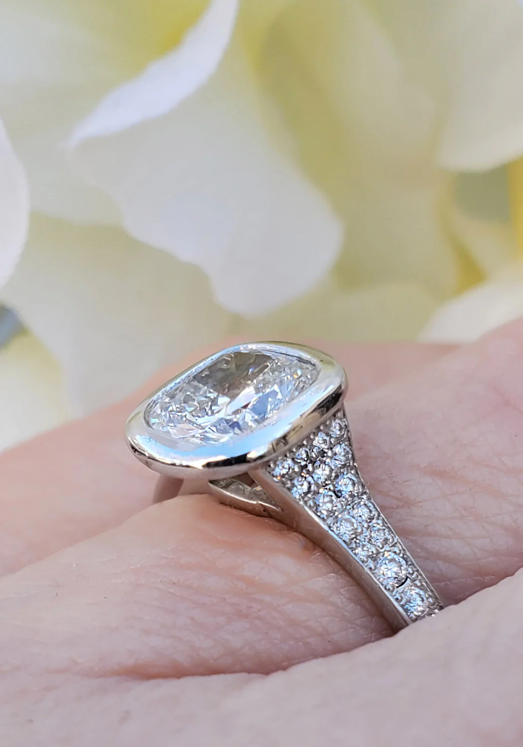 Rahaminov Platinum Cushion Cut Diamond Ring - Image 5