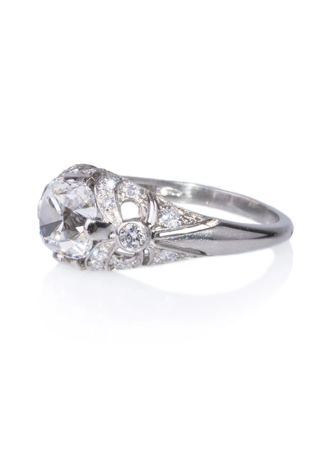 Sébastien Barier Platinum Cushion Cut Diamond Ring - Image 3