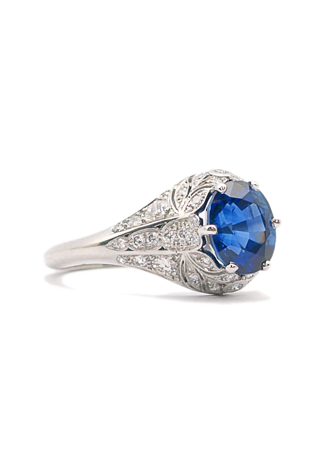 Sebastien Barier Platinum Diamond & Oval Sapphire Ring - Image 4