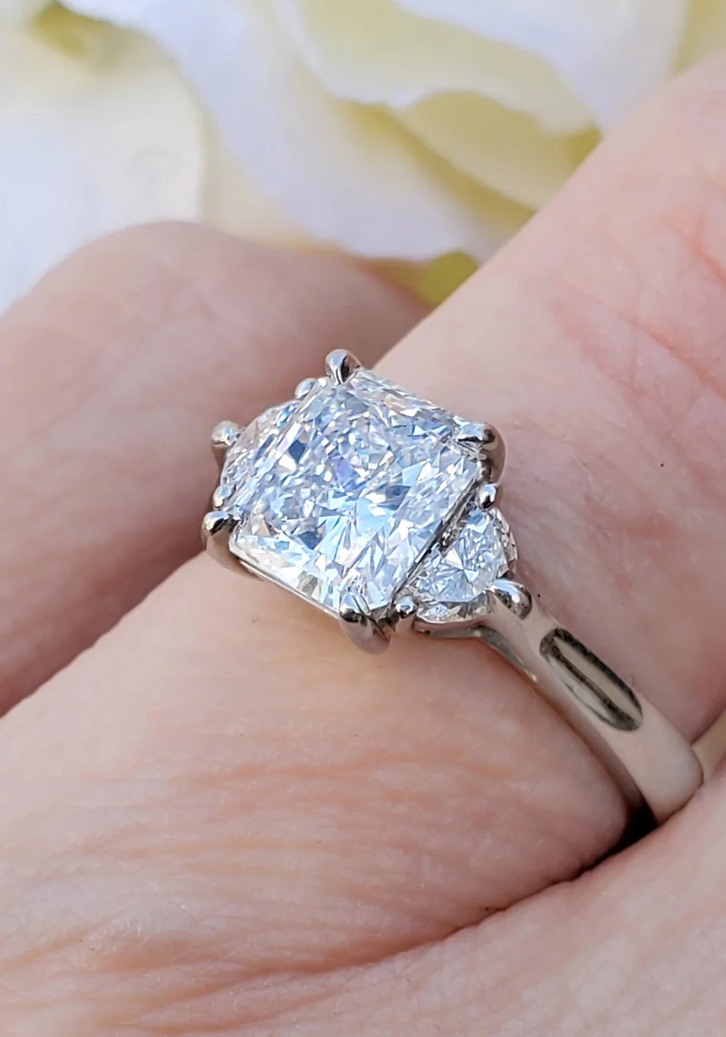 Louis Glick Platinum 2 Carat Starburst Diamond Ring - Image 6